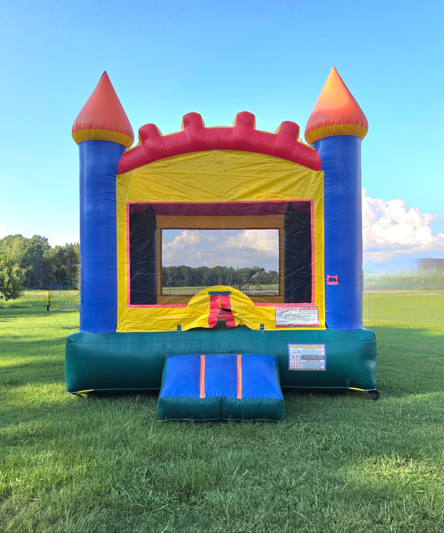 Green Machine Castle Bounce House